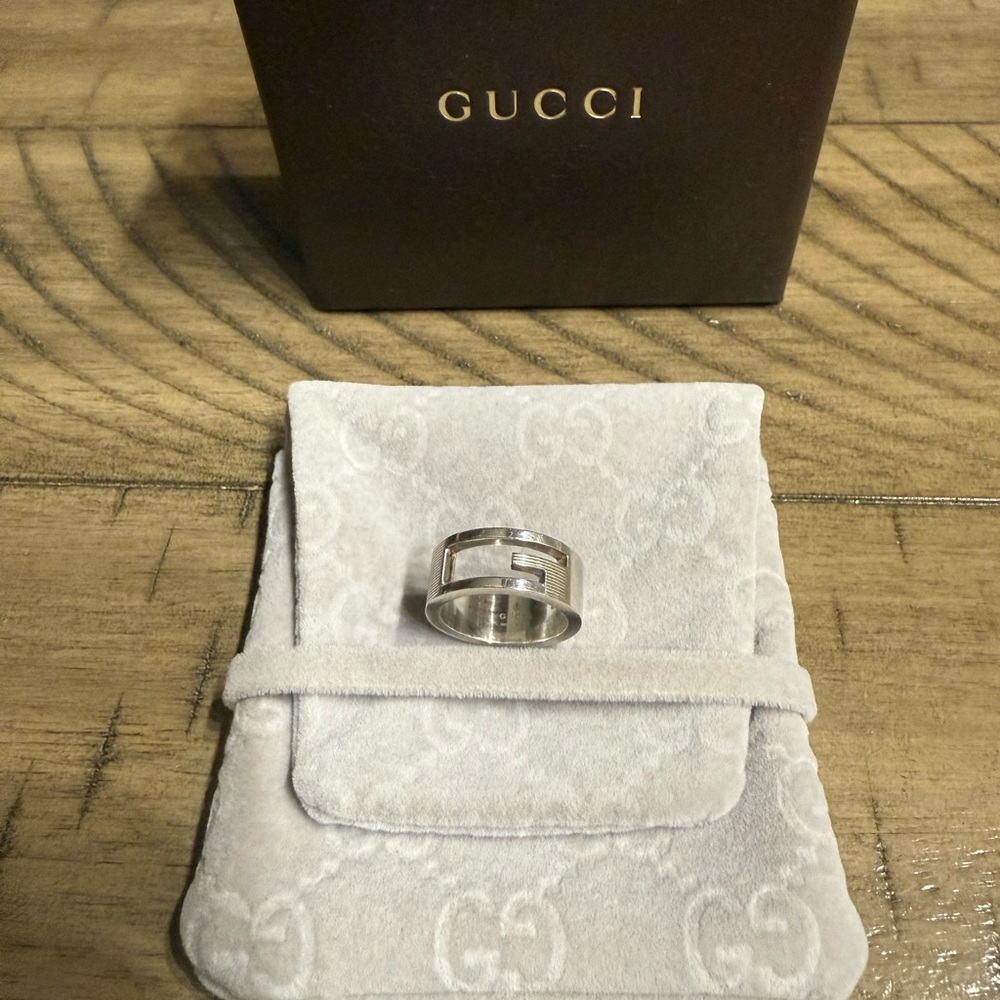 Gucci Silver Ring